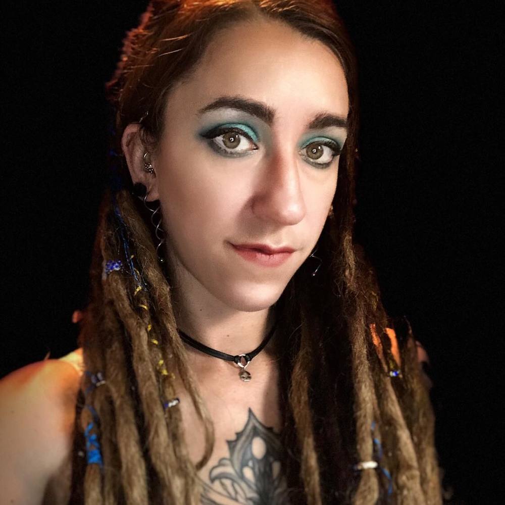 Meet your Posher, Stephy